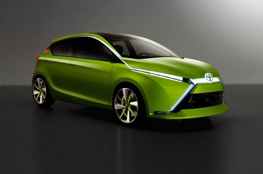  Toyota Dear Qin Hatchbak 2012 года  (фото 1 из 4)